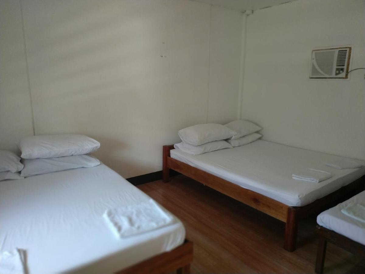 Emoks Guest House Moalboal Extérieur photo