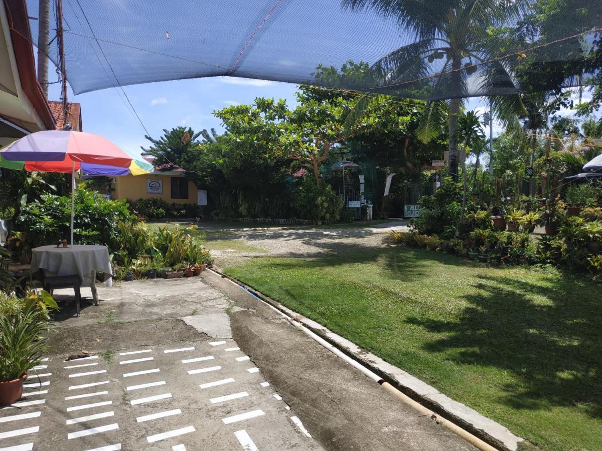 Emoks Guest House Moalboal Extérieur photo